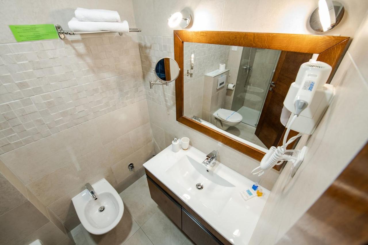 Rubicon Garni Hotel Kragujevac Extérieur photo