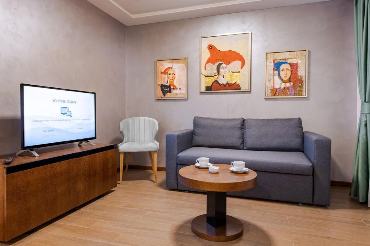 Rubicon Garni Hotel Kragujevac Extérieur photo