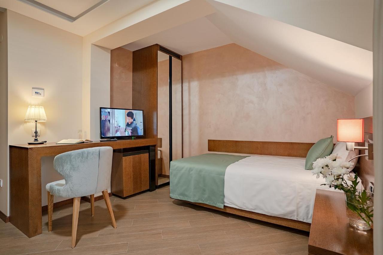Rubicon Garni Hotel Kragujevac Extérieur photo