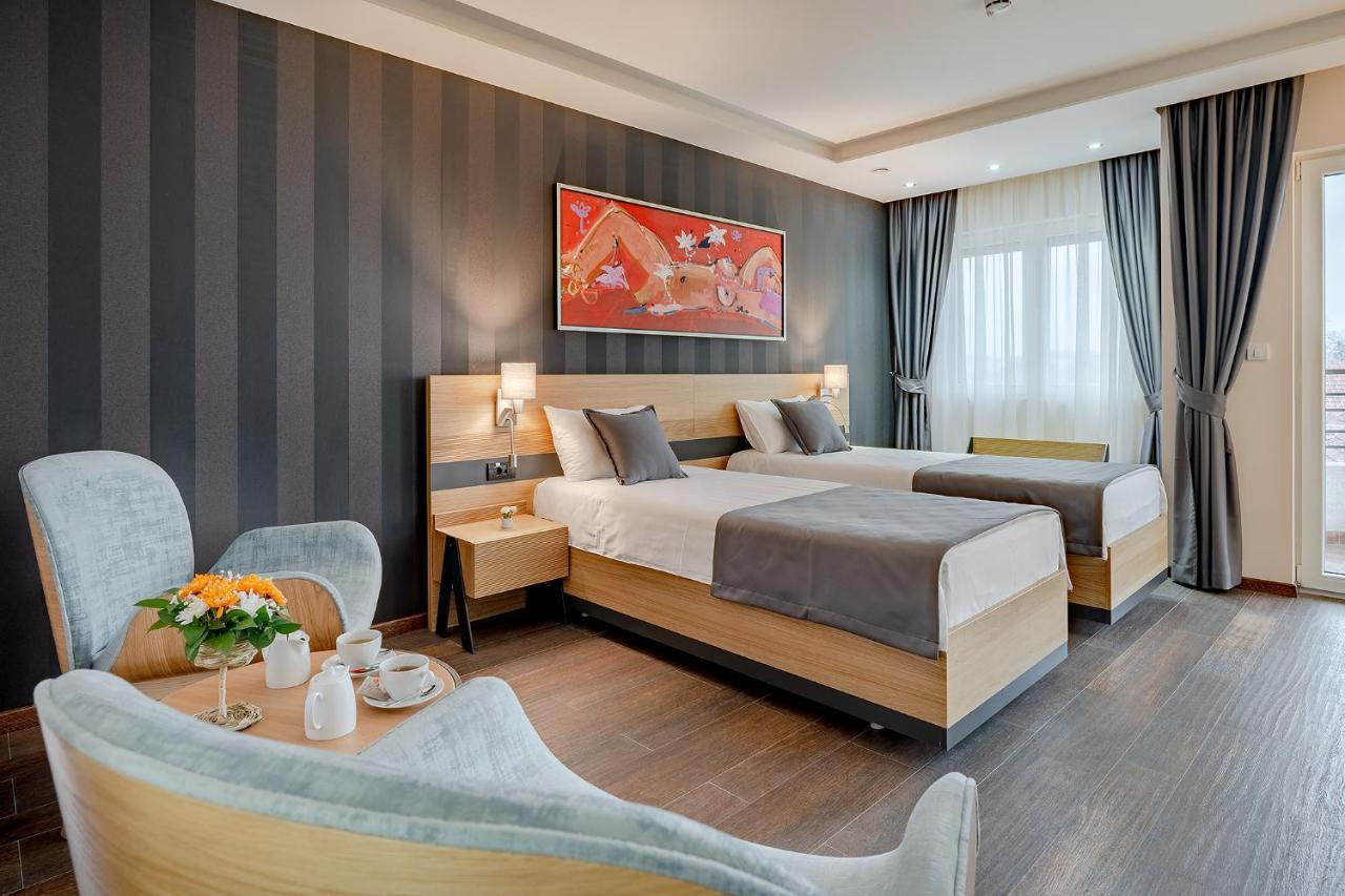 Rubicon Garni Hotel Kragujevac Extérieur photo
