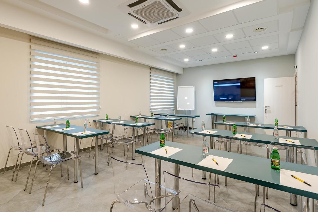 Rubicon Garni Hotel Kragujevac Extérieur photo